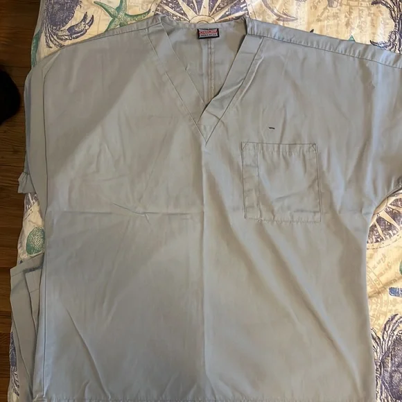 Gray Cherokee Scrubs - Picture 2 of 3
